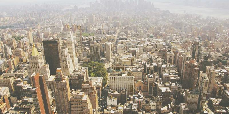 激光防护眼镜的OD值与波长选择：针对不同激光设备的专业眼部防护指南